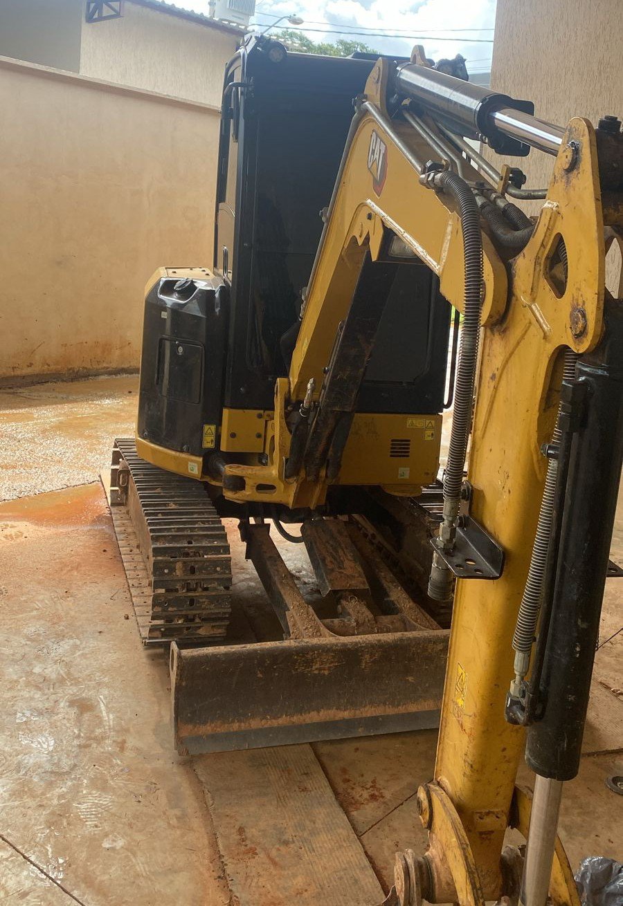 Mini Escavadeira - Caterpillar - 302.7