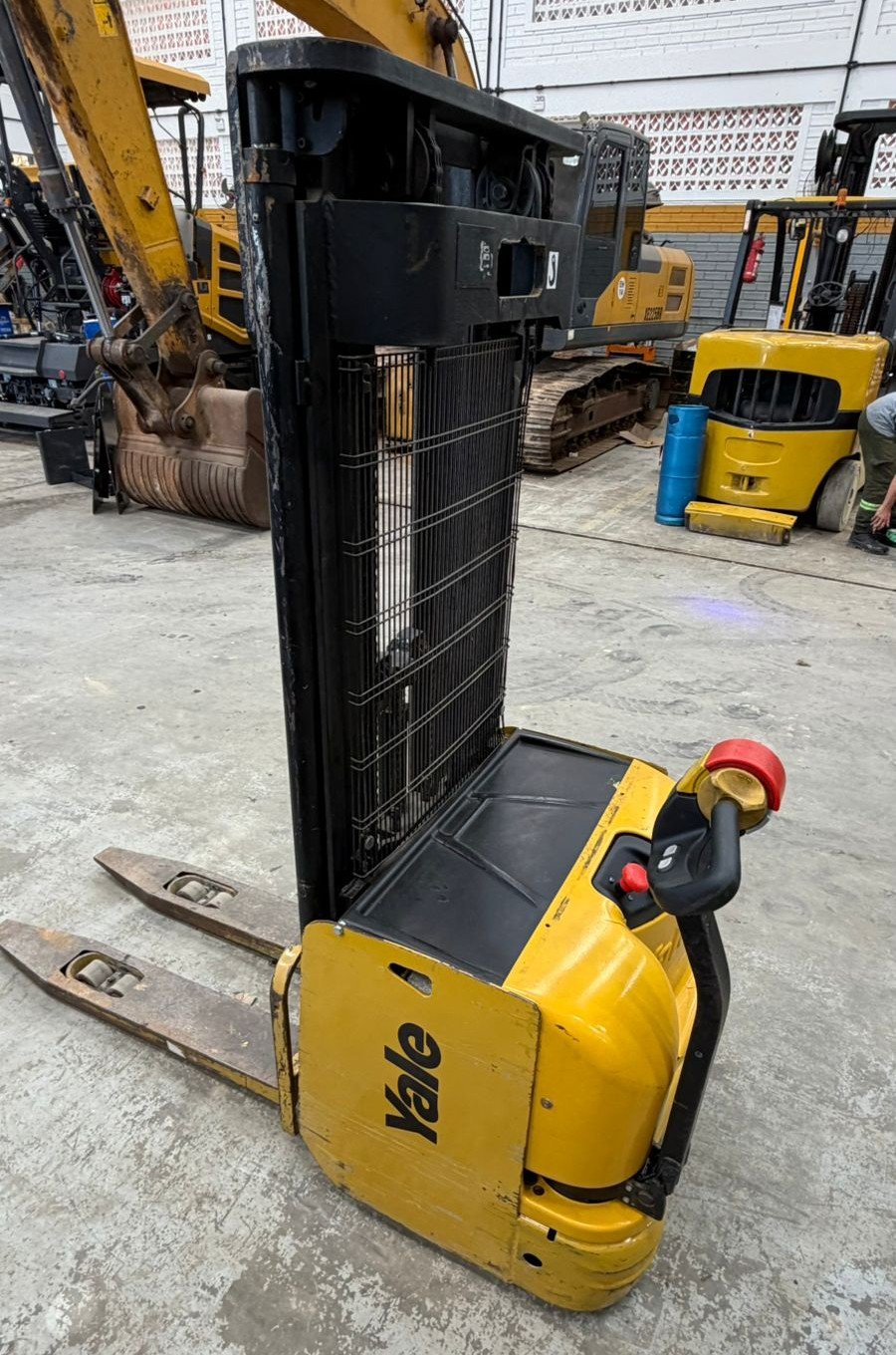 Empilhadeira Transpaleteira - Yale - MS16