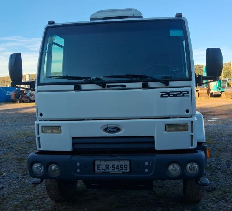Caminhão - Ford - 2622E