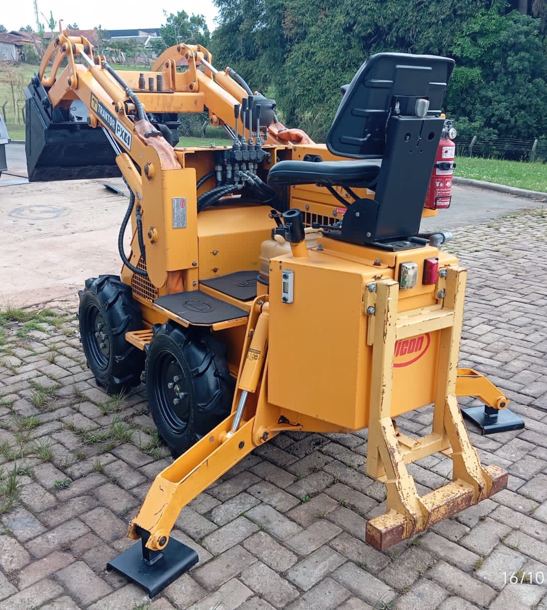 Mini Carregadeira - Vicon - PX4 Trantor