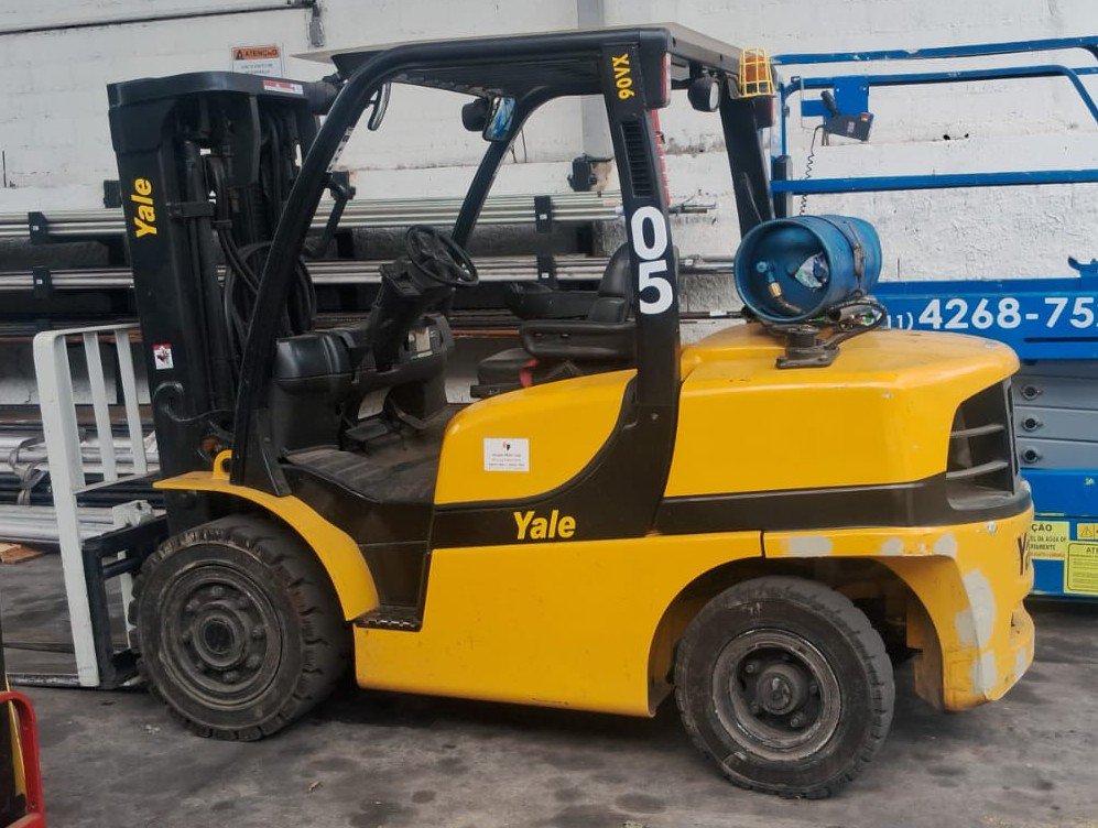 Empilhadeira Combustão - Yale - GP090VX