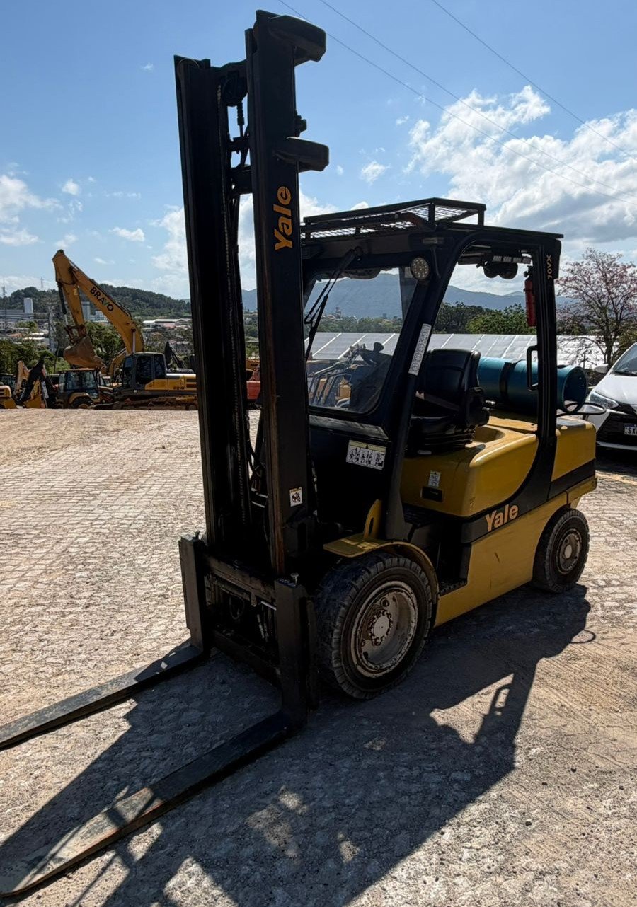 Empilhadeira Combustão - Yale - GP070VX