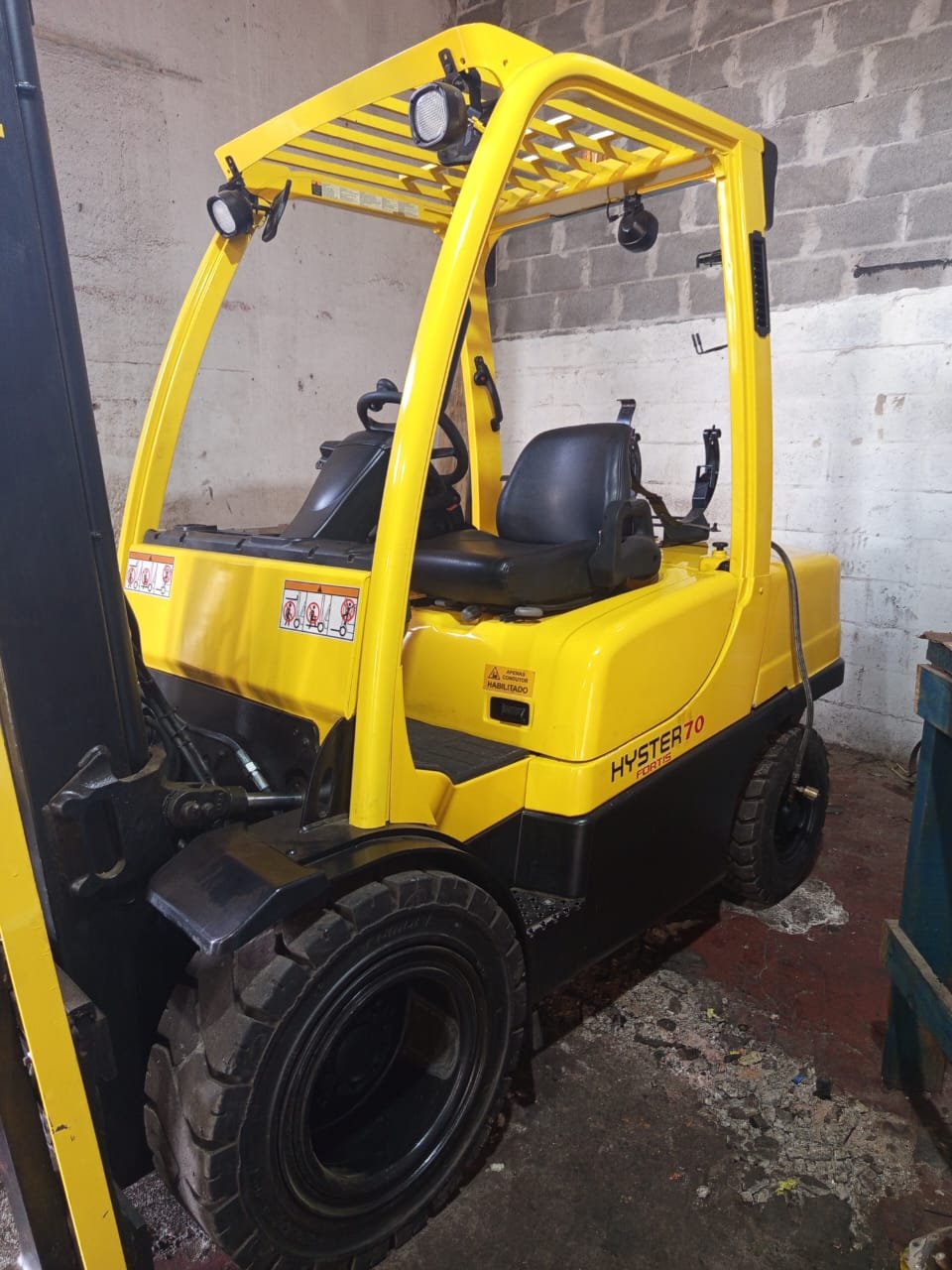 Empilhadeira Combustão - Hyster - H70FT