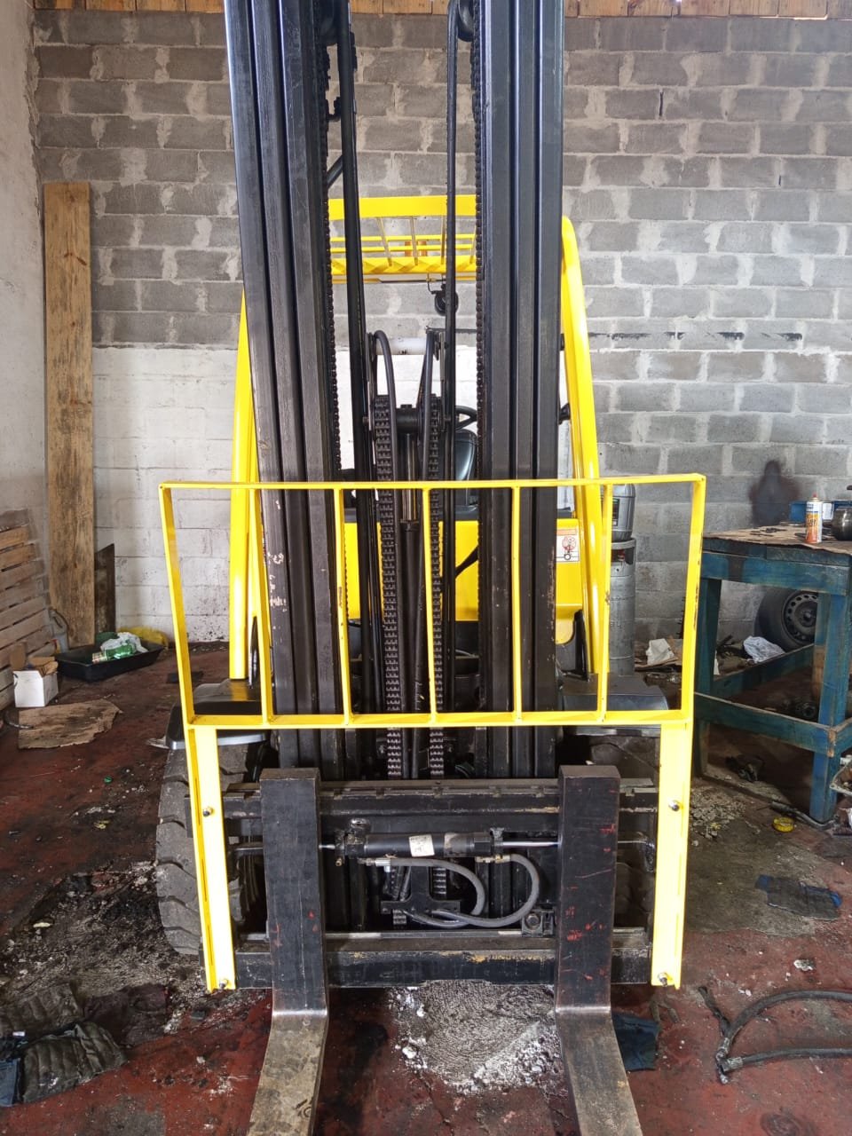 Empilhadeira Combustão - Hyster - H70FT