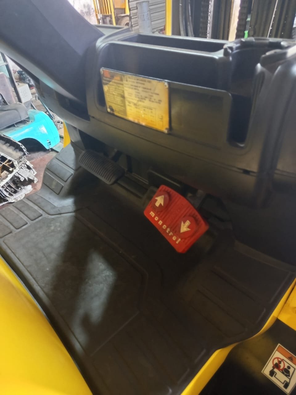 Empilhadeira Combustão - Hyster - H70FT