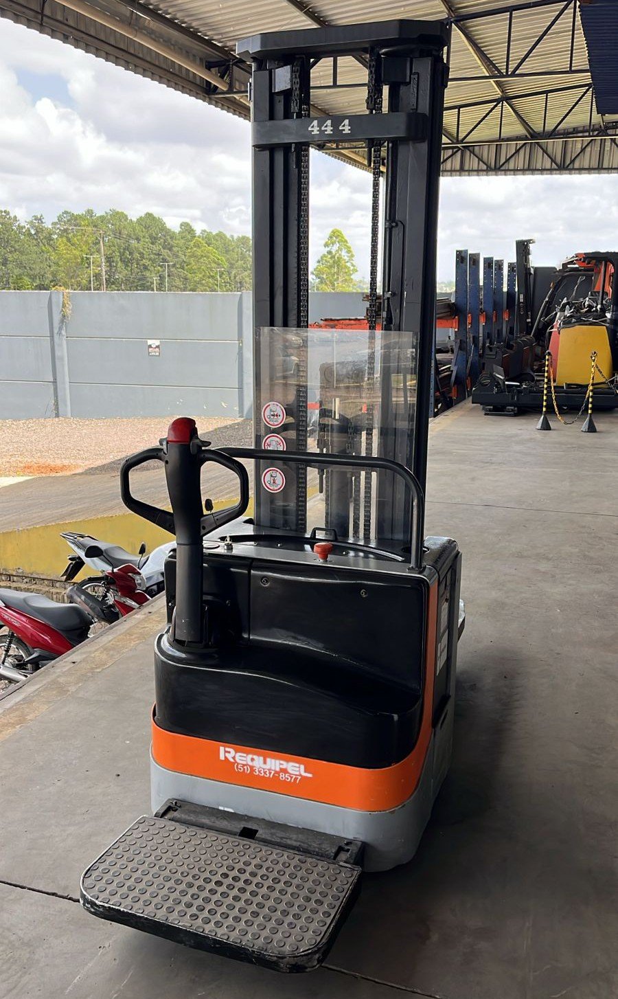 Empilhadeira Paleteira - Still - EGV16