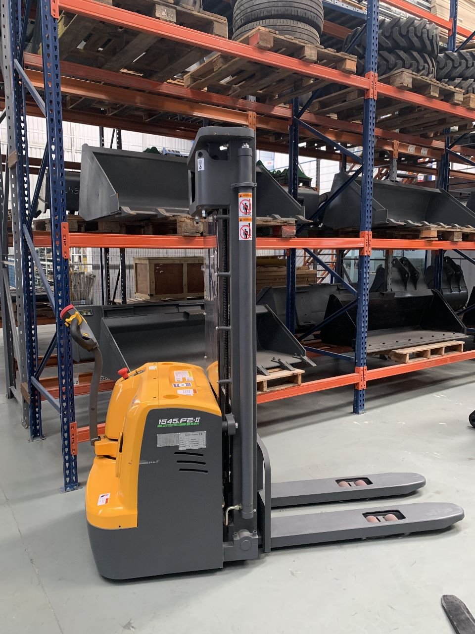 Empilhadeira Paleteira - All Work - 1545-II